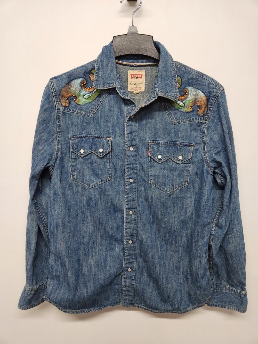 Levi's Men's Denim Sawtooth Pearl Snap Western Shirt, Size Sm, Blue. Customized